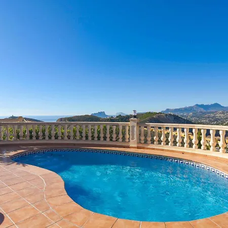 Villa Beautiful With Sea And Mountain Views