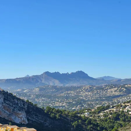 Villa Beautiful With Sea And Mountain Views